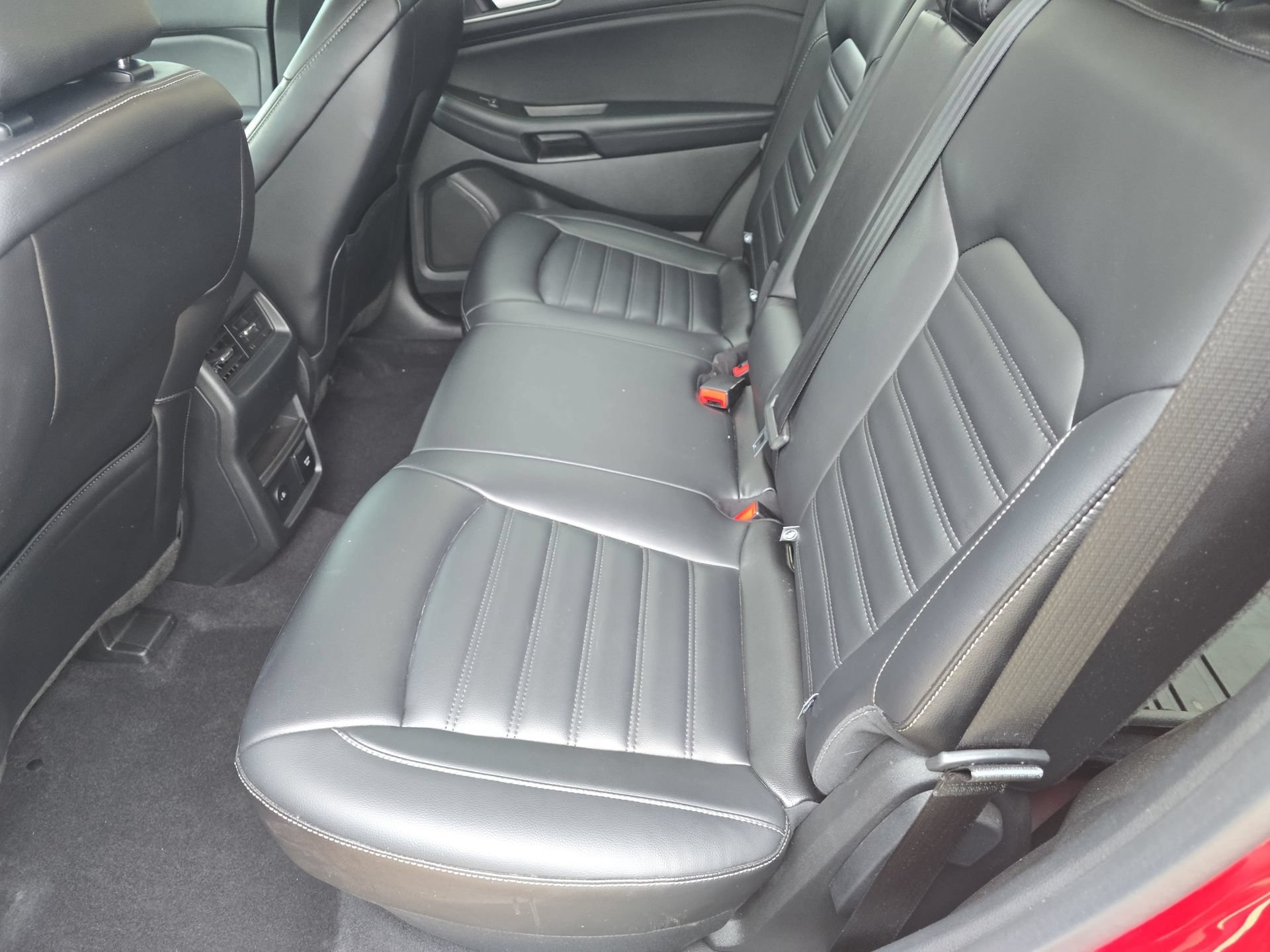 Used 2024 Ford Edge SEL w/ Convenience Package AWD/4WD image 14