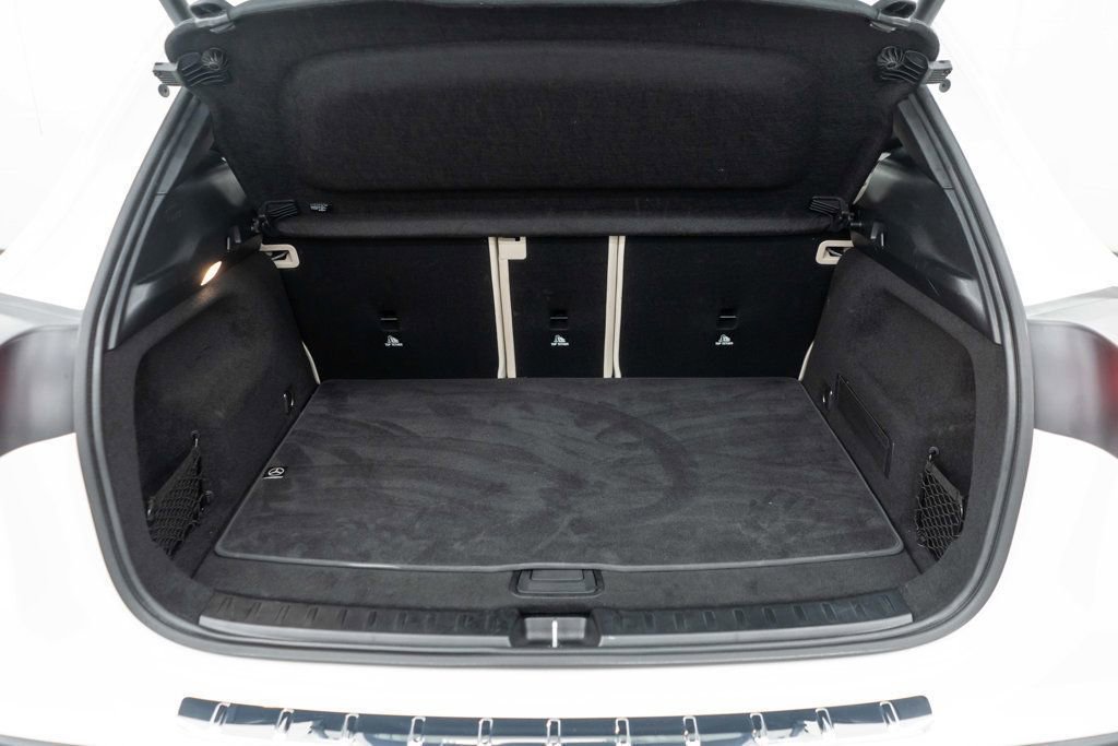 Used 2025 Mercedes-Benz GLA 250 4MATIC image 29