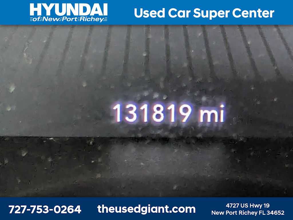 Used 2020 Dodge Challenger GT RWD image 33
