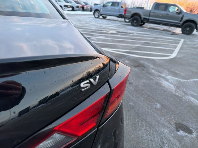 Used 2024 Nissan Altima 2.5 SV image 9