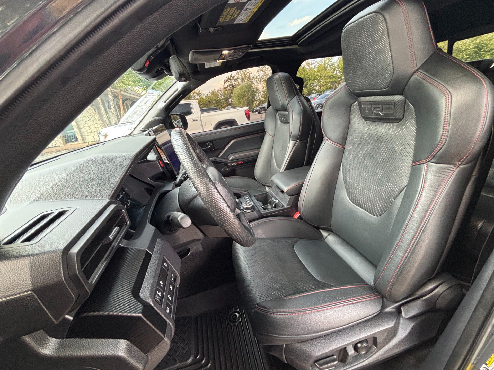 Used 2024 Toyota Tacoma TRD Pro AWD/4WD image 11