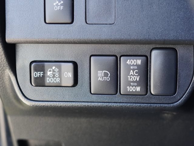 Used 2023 Toyota Tacoma TRD Sport AWD/4WD image 23