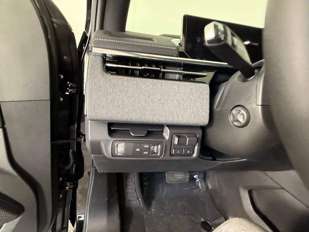 New 2026 GMC Sierra EV Elevation w/ Premium Package image 23