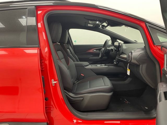 New 2026 Chevrolet Equinox EV RS image 13
