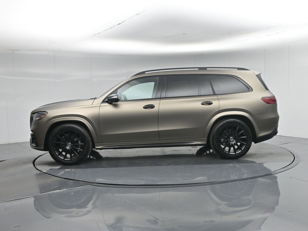 Used 2025 Mercedes-Benz GLS 450 4MATIC image 31