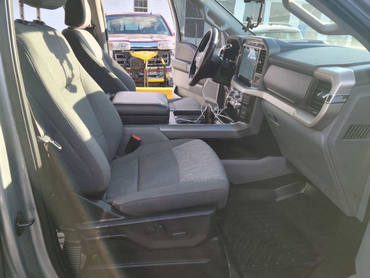 Used 2021 Ford F150 XLT w/ Equipment Group 302A High image 11