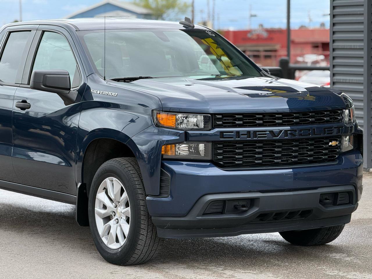Used 2020 Chevrolet Silverado 1500 Custom w/ Custom Value Package AWD/4WD image 8
