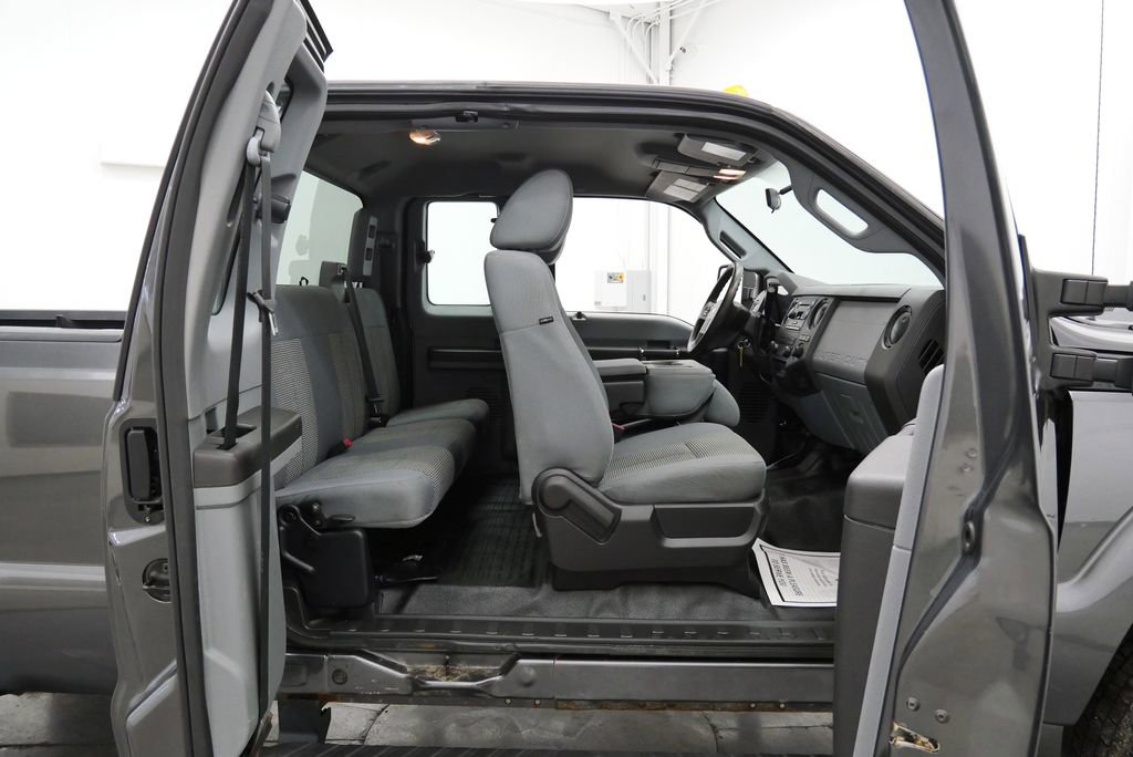 Used 2015 Ford F250 XL w/ Power Equipment Group image 19