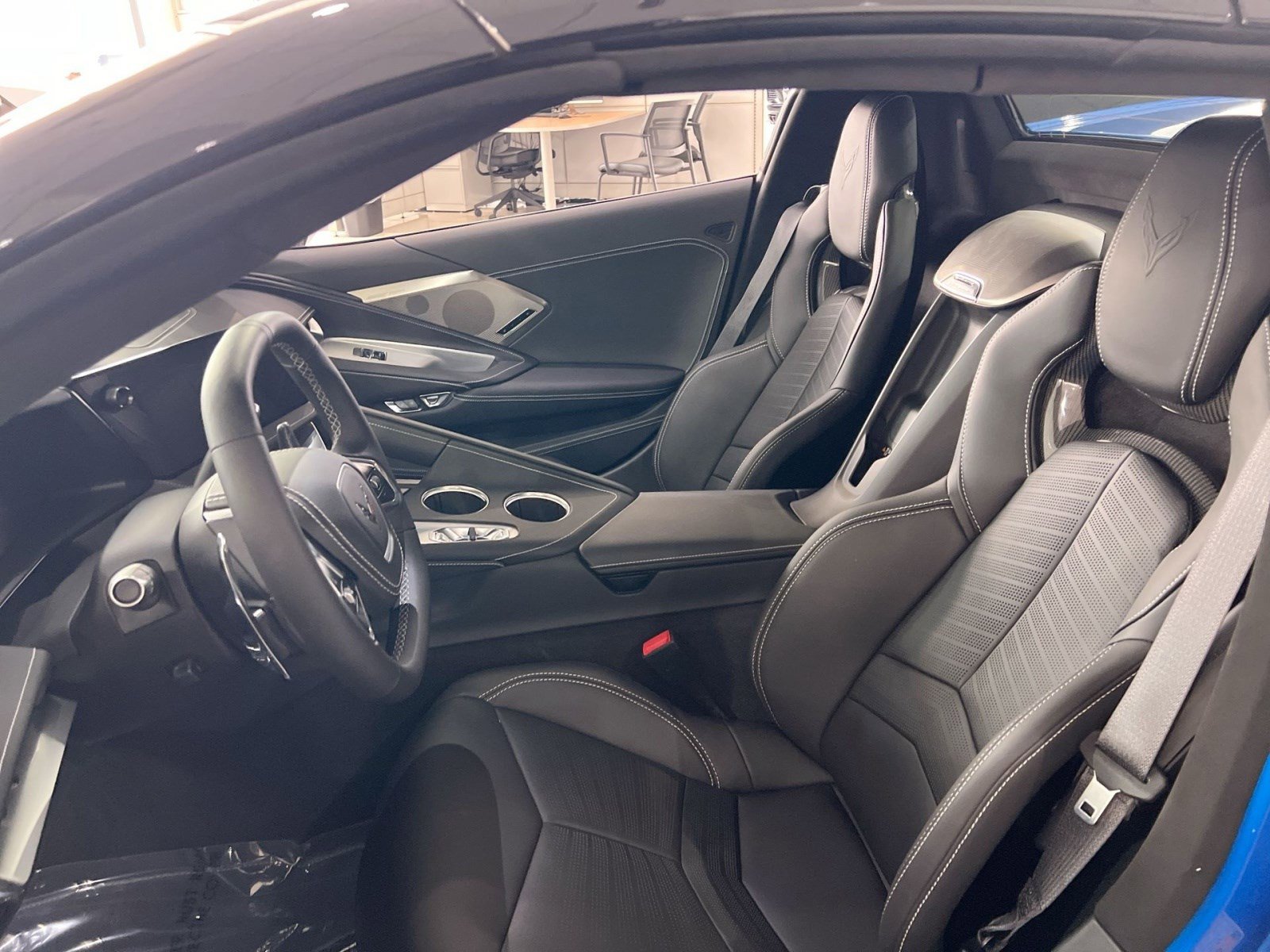 New 2026 Chevrolet Corvette Stingray Premium Conv w/ Z51 Performance Package image 12