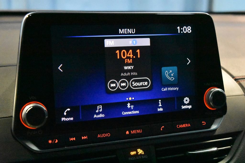 Certified 2022 Nissan Altima 2.5 SR w/ Midnight Edition Package image 9