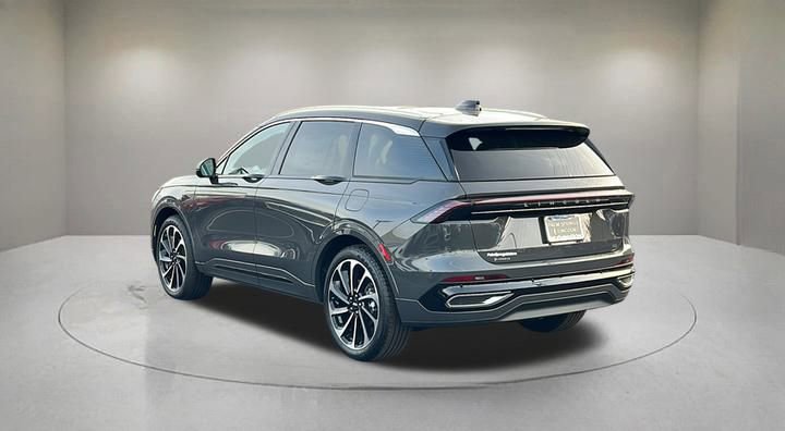 New 2026 Lincoln Nautilus Black Label image 3