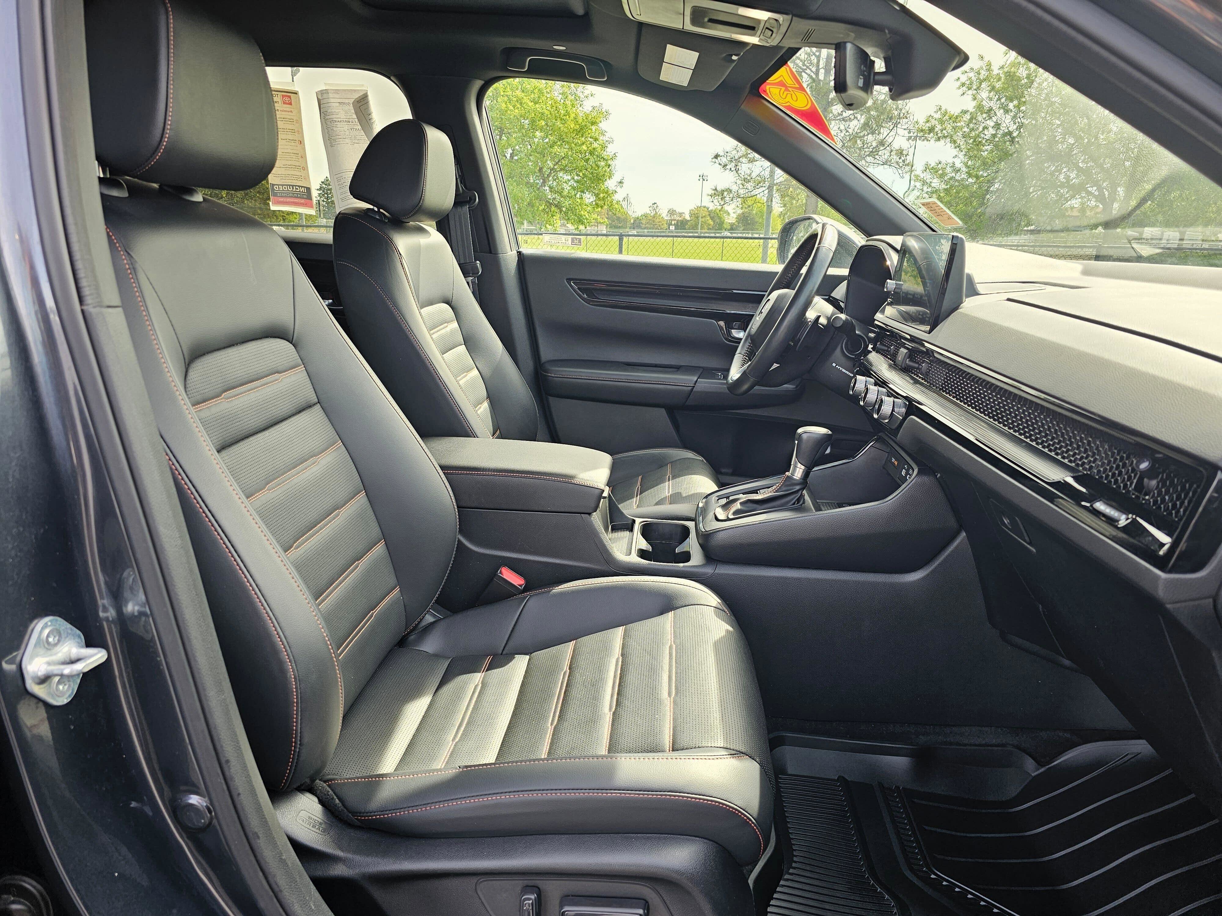 Used 2023 Honda CR-V Sport Touring image 10