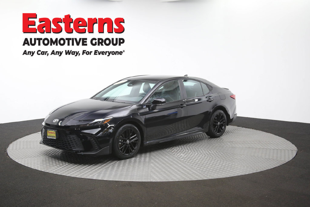 Used 2025 Toyota Camry SE FWD image 57