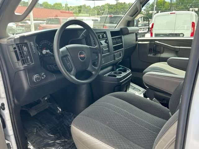 Used 2019 GMC Savana 2500 w/ Driver Convenience Package image 7