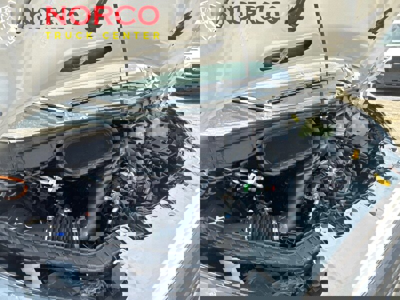 Used 2020 Ford Transit 250 Medium Roof image 28