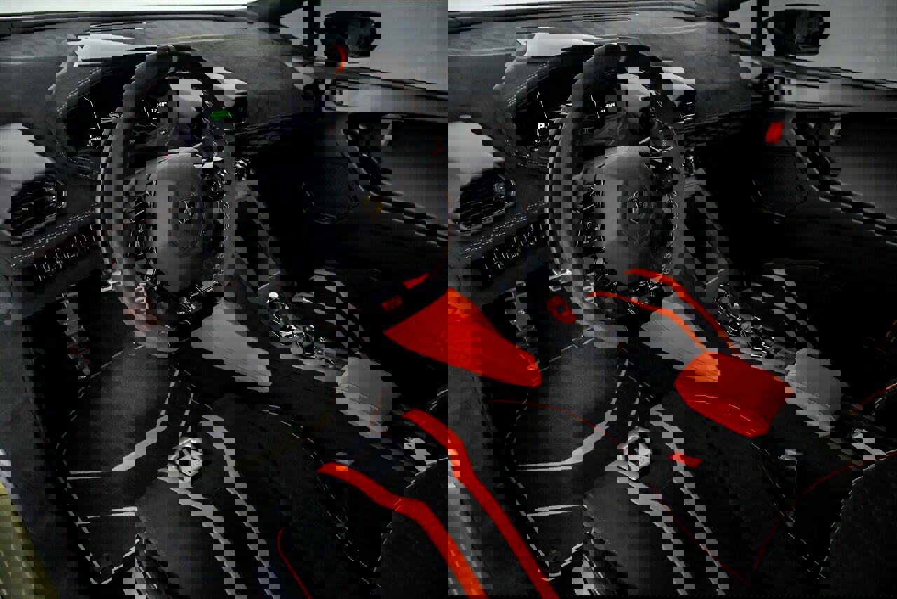 Used 2023 Lamborghini Huracan STO image 17