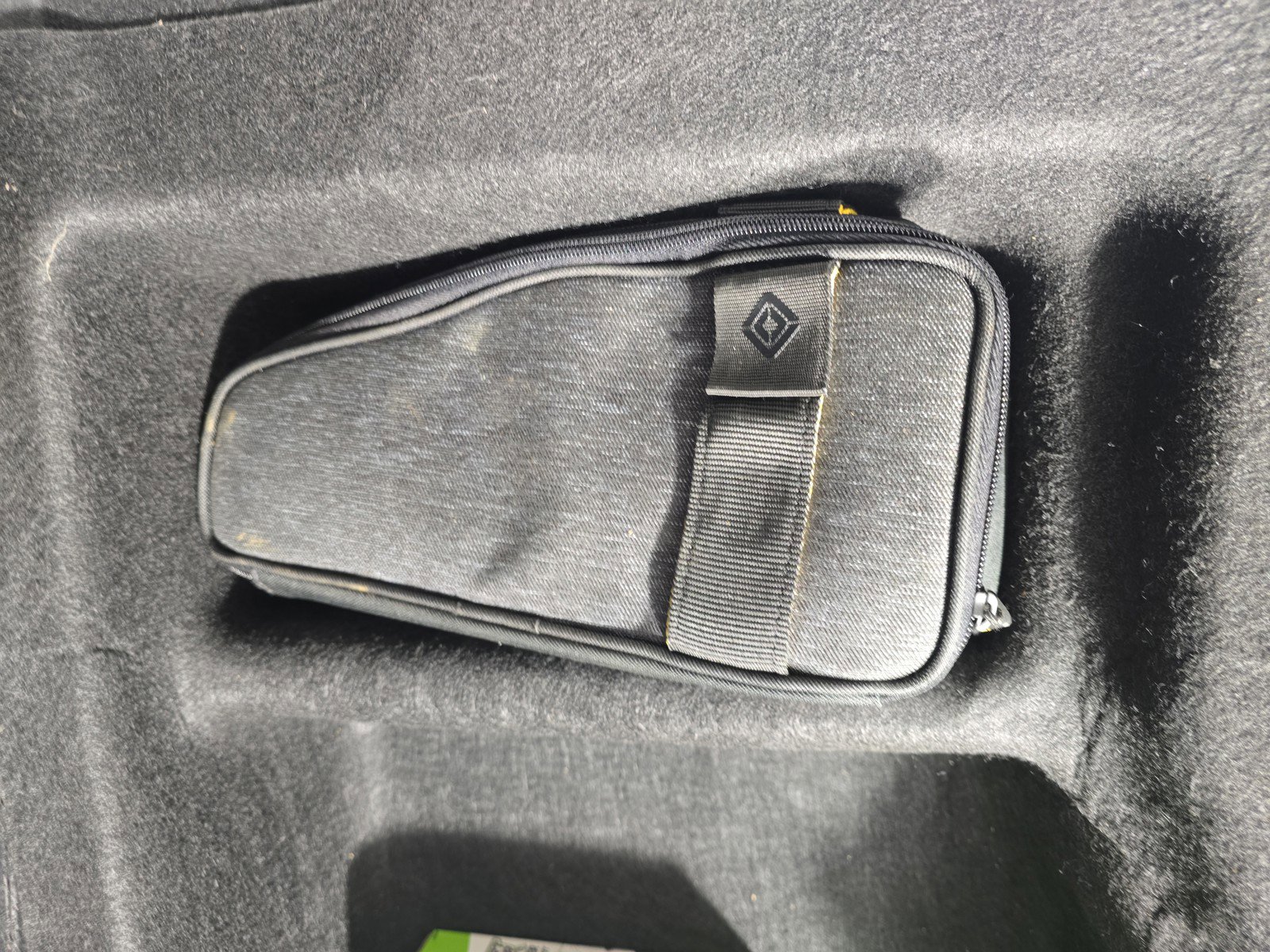 Used 2023 Rivian R1S Launch Edition AWD/4WD image 34