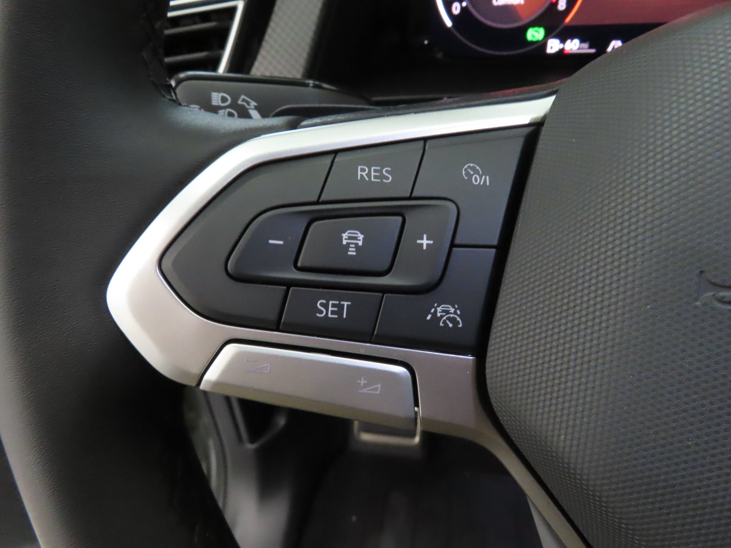 New 2026 Volkswagen Atlas Peak Edition AWD/4WD image 12