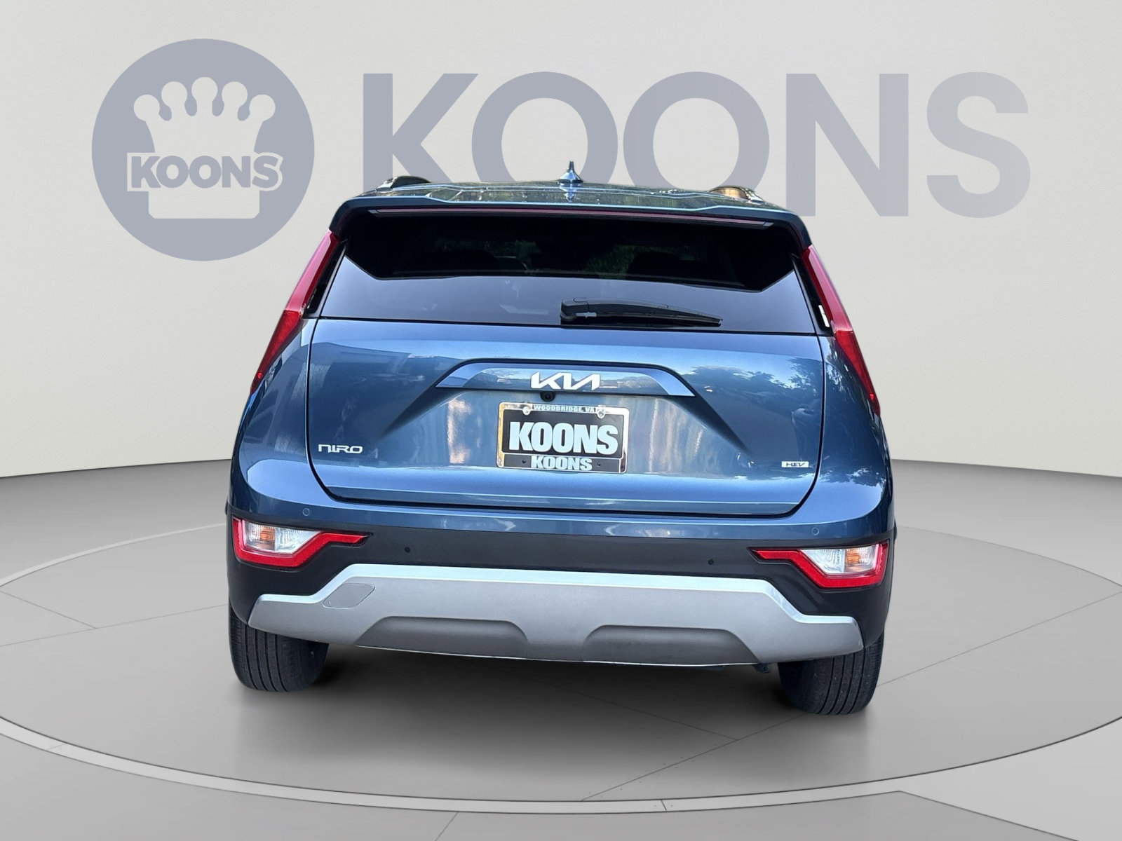 Used 2025 Kia Niro EX FWD image 5