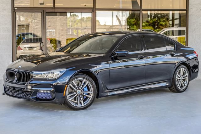 Used 2017 BMW 740i xDrive AWD/4WD image 2