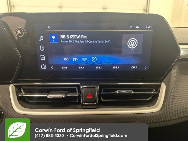 Used 2025 Chevrolet TrailBlazer LT w/ Driver Confidence Package image 22