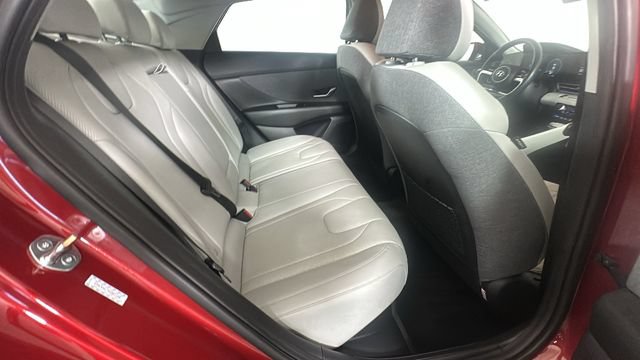 Certified 2023 Hyundai Elantra Limited FWD image 28