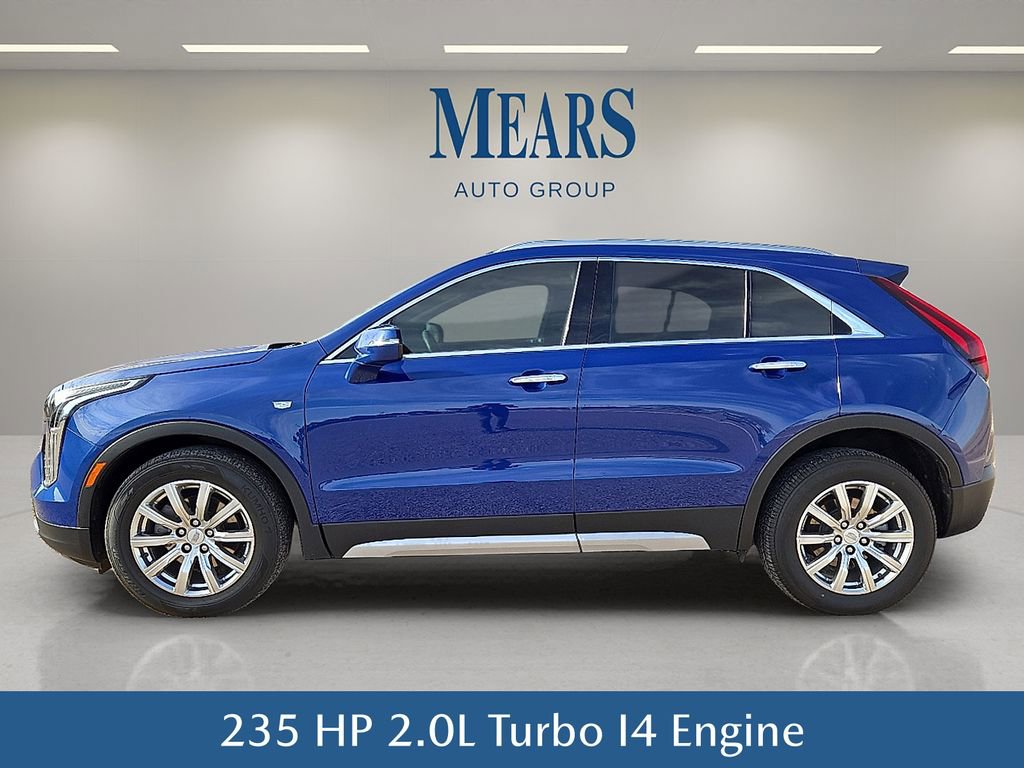 Used 2022 Cadillac XT4 Premium Luxury w/ Safety Alert Package image 3