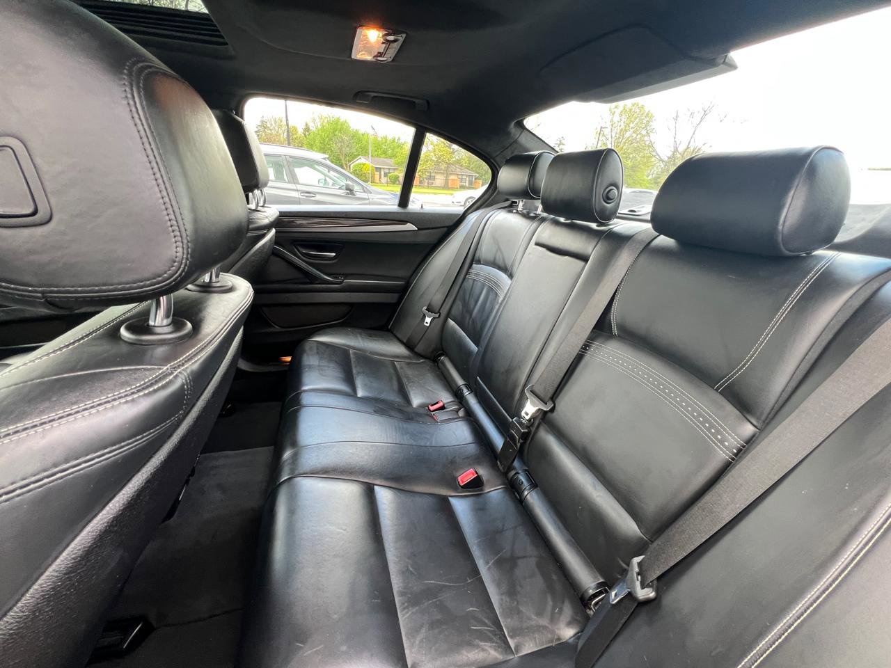 Used 2016 BMW 528i xDrive Sedan AWD/4WD image 31