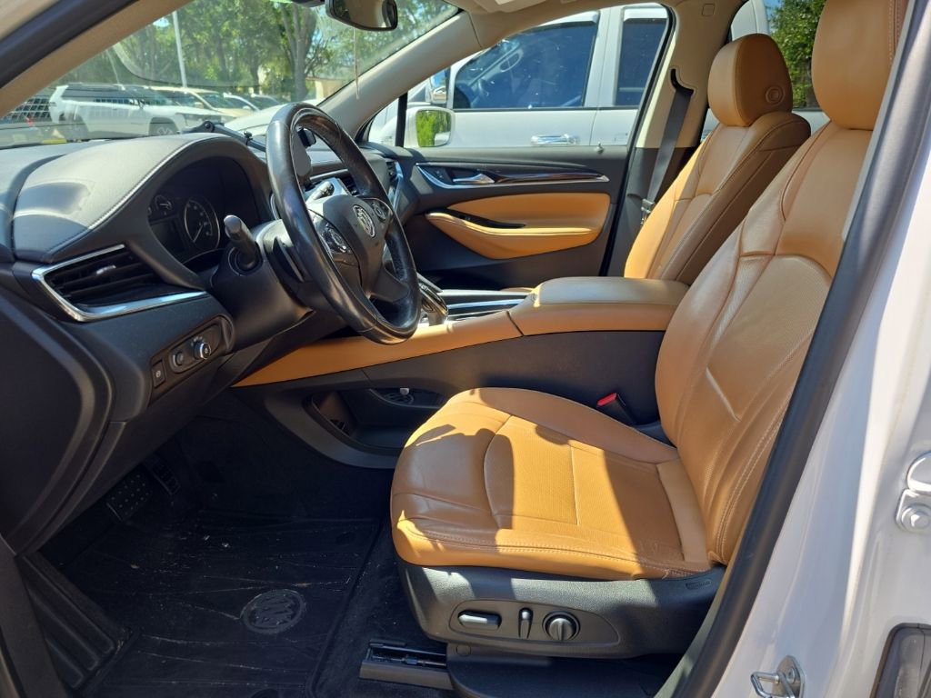 Used 2019 Buick Enclave Essence FWD image 9