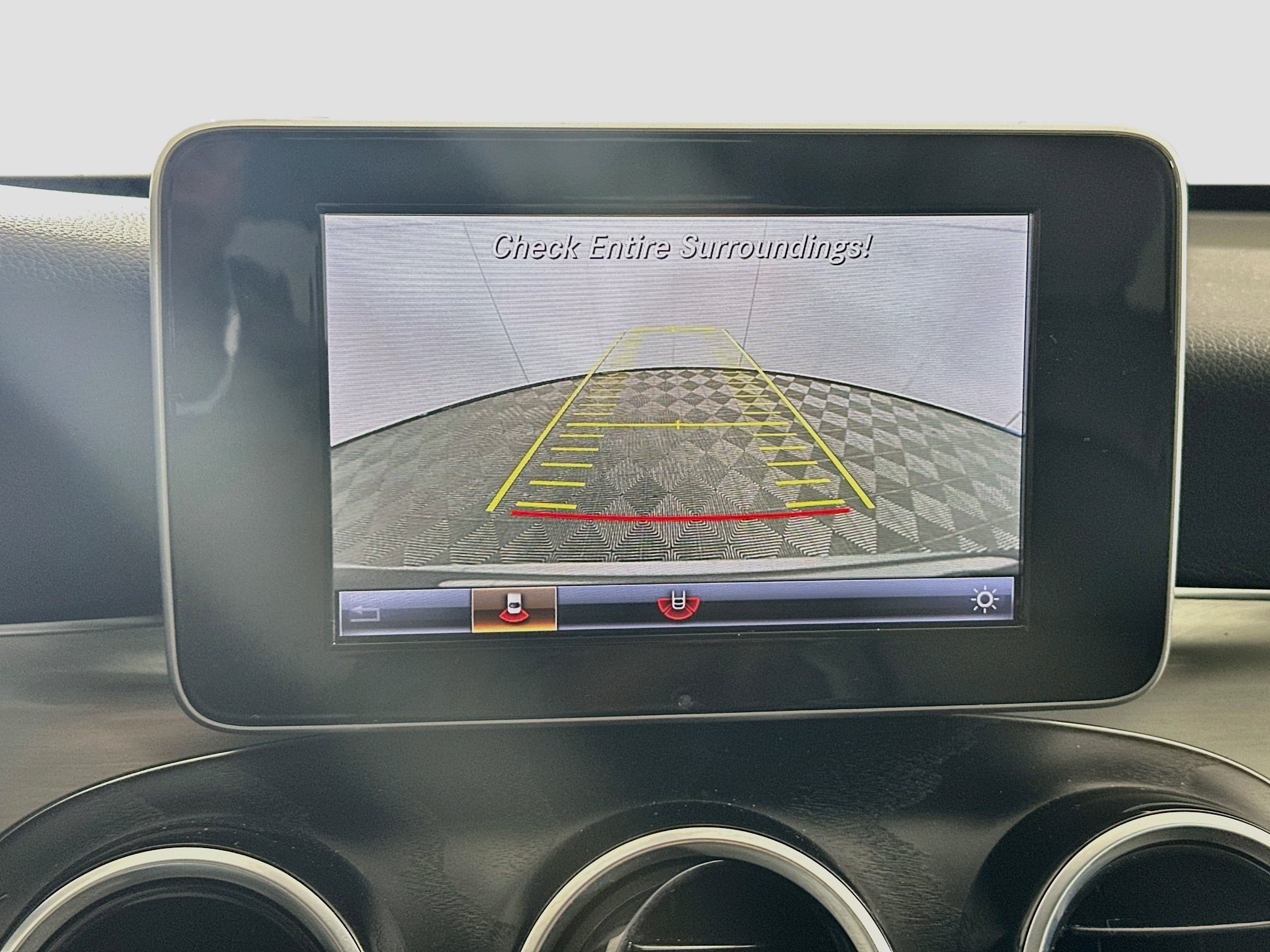 Used 2019 Mercedes-Benz GLC 300 image 22
