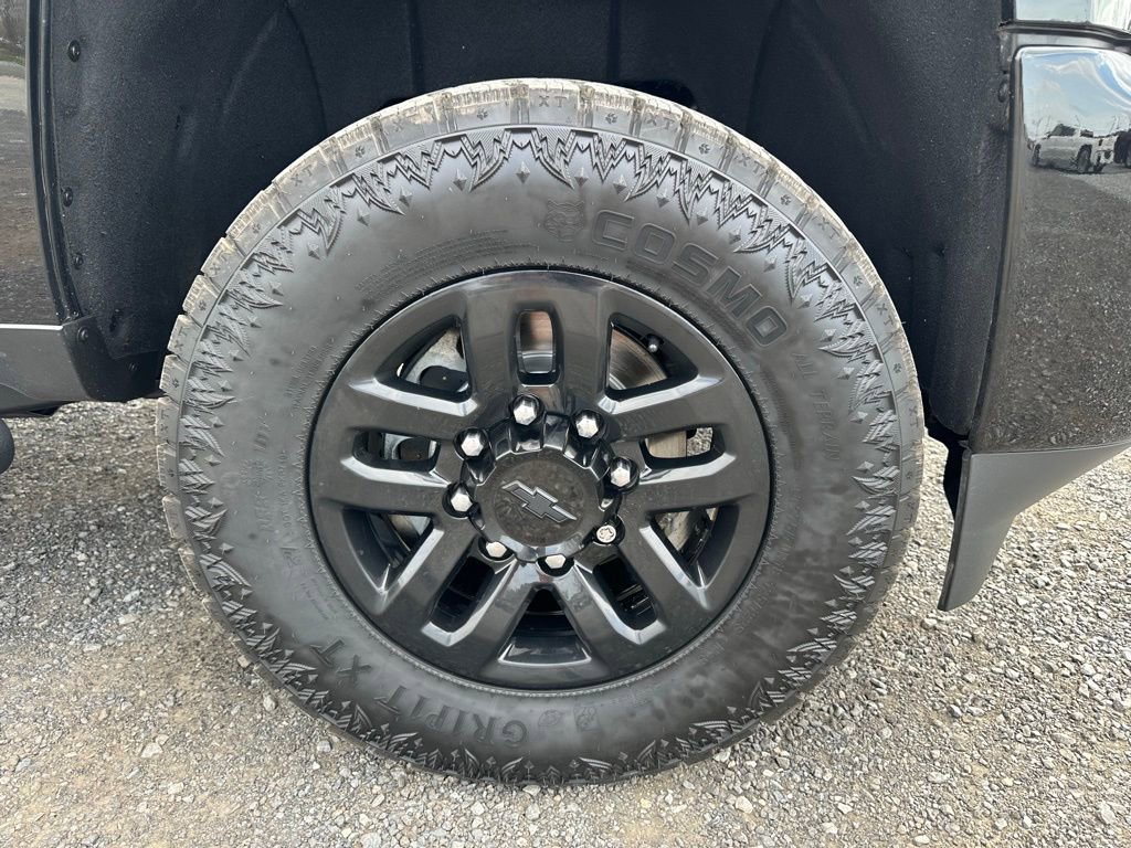 Used 2018 Chevrolet Silverado 2500 LTZ w/ Midnight Edition image 22