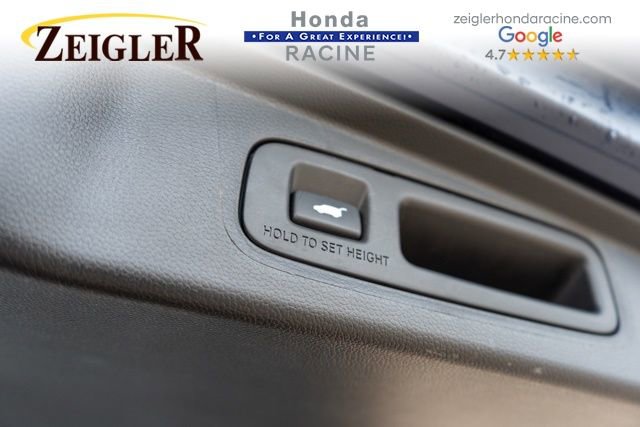 Used 2025 Honda CR-V Sport Touring image 10