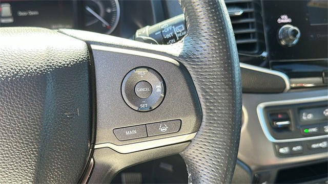 Used 2022 Honda Passport EX-L image 16