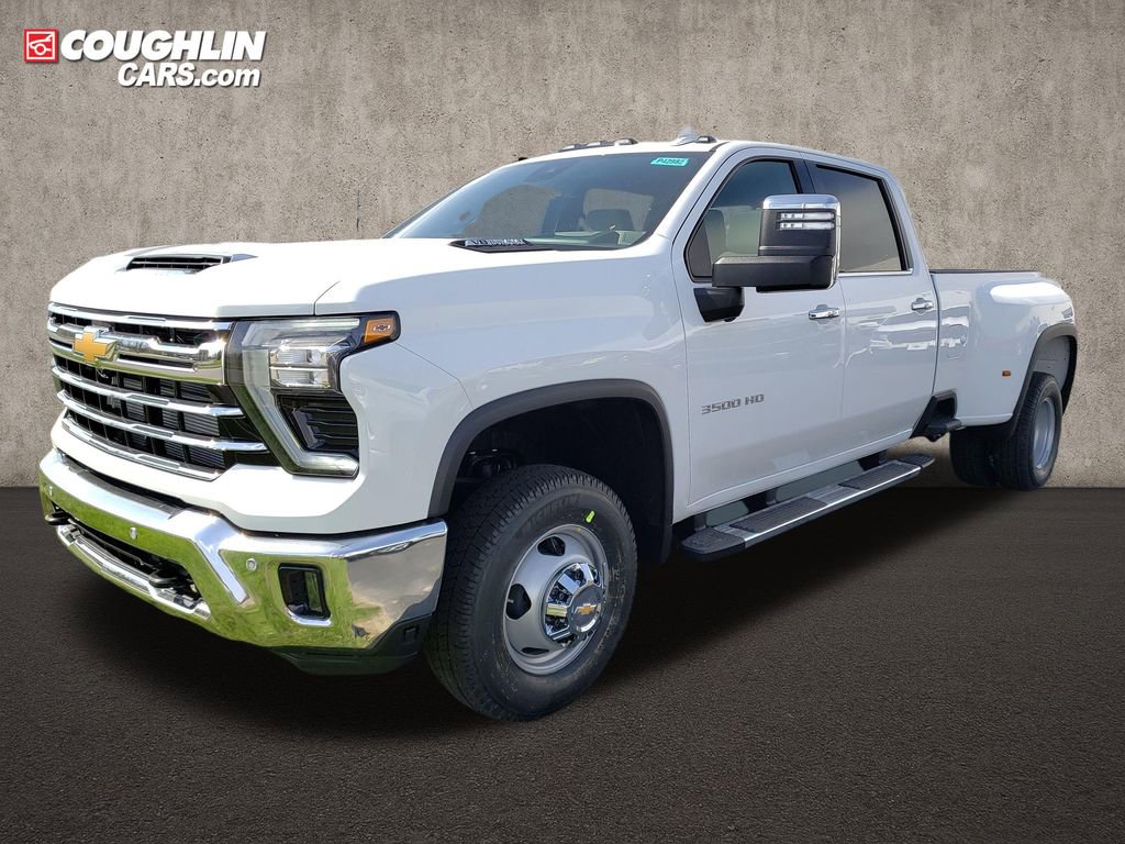 New 2026 Chevrolet Silverado 3500 LTZ w/ LTZ Plus Package AWD/4WD image 2
