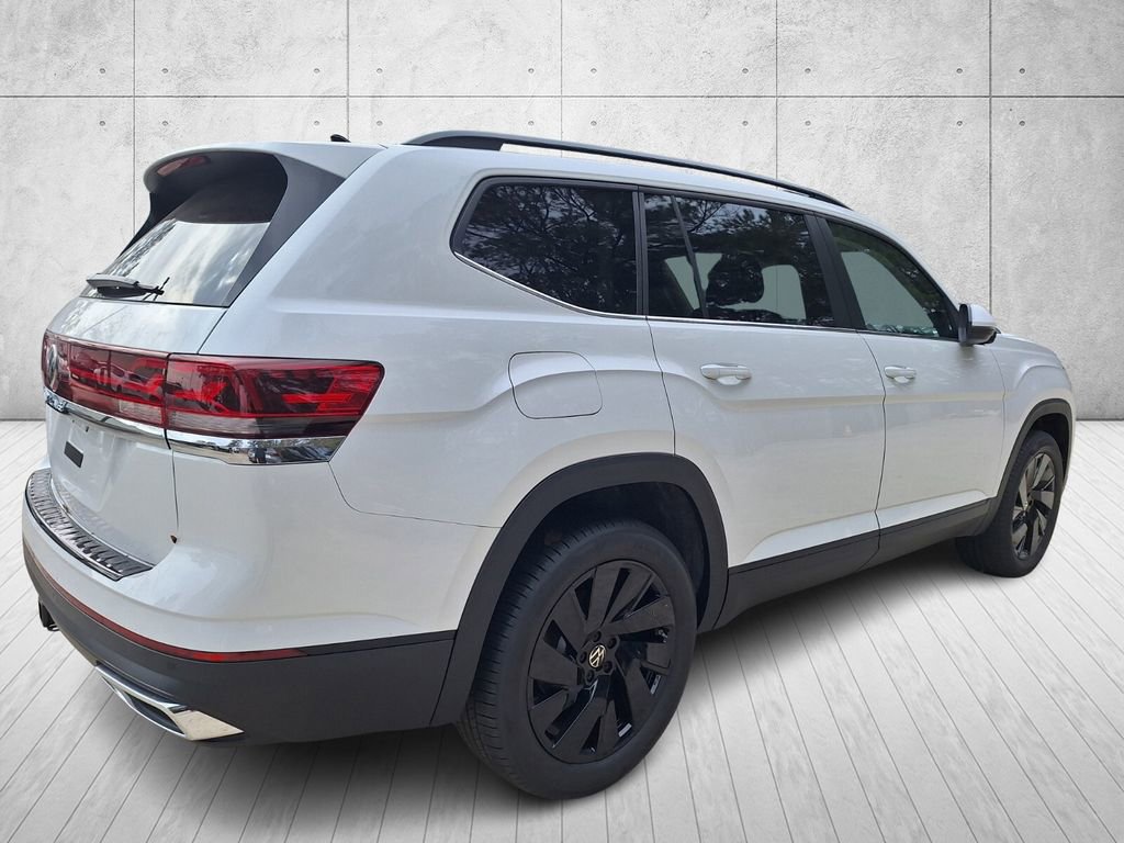 New 2026 Volkswagen Atlas SE FWD image 4