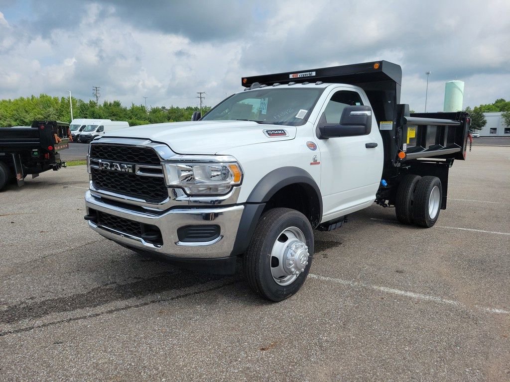 New 2024 RAM 5500 Tradesman image 2