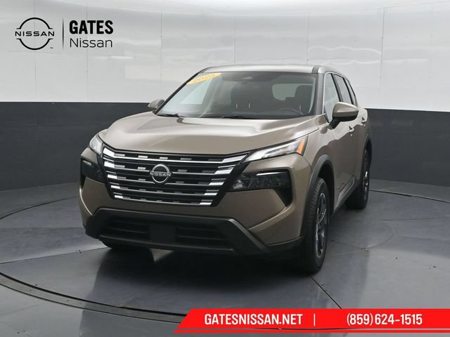 Used 2025 Nissan Rogue SV AWD/4WD image 6