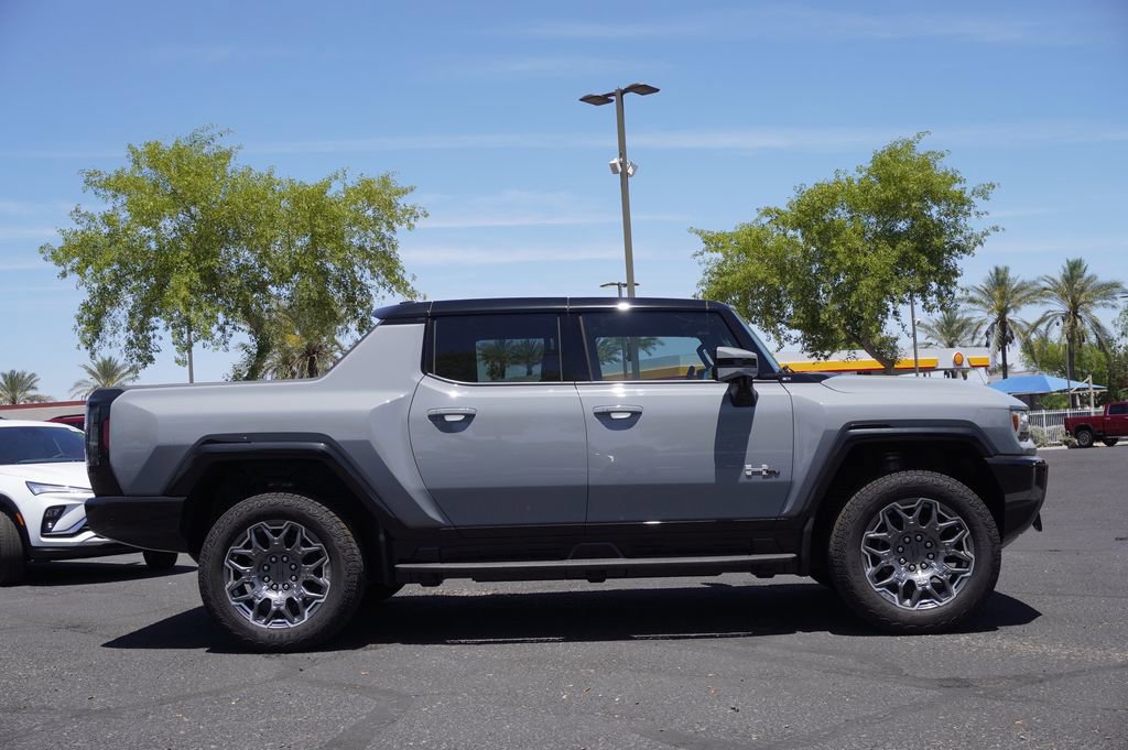 New 2025 GMC Hummer EV 3X AWD/4WD image 2