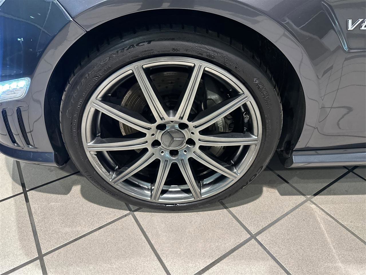 Used 2012 Mercedes-Benz E 63 AMG Sedan image 29