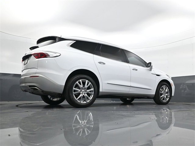 Used 2023 Buick Enclave Premium w/ Experience Buick Package image 26
