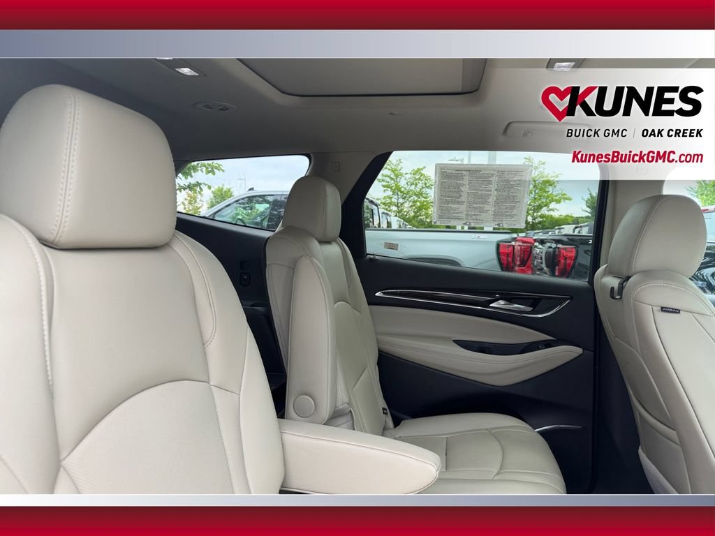 Used 2021 Buick Enclave Essence w/ Sport Touring Edition AWD/4WD image 37