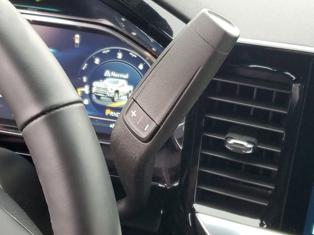 Used 2025 Chevrolet Silverado 2500 High Country w/ High Country Premium Package image 17