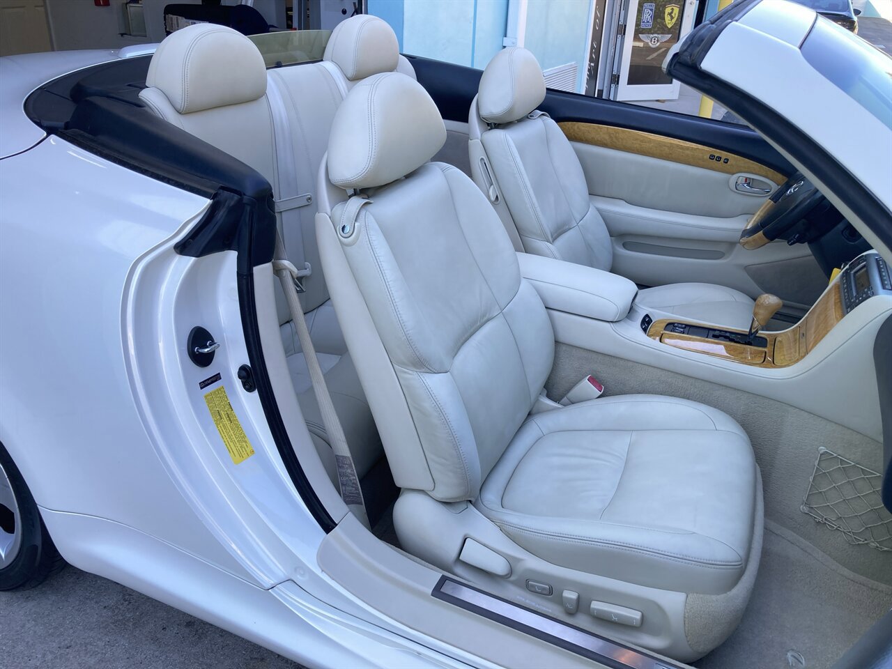 Used 2005 Lexus SC 430 Convertible image 16
