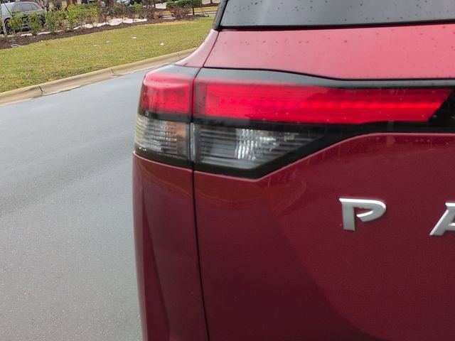 Used 2023 Nissan Pathfinder SL image 21