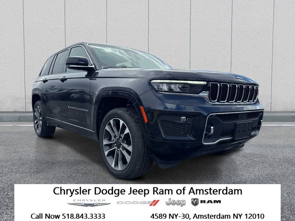 Used 2024 Jeep Grand Cherokee Overland w/ Trailer Tow Package AWD/4WD image 1