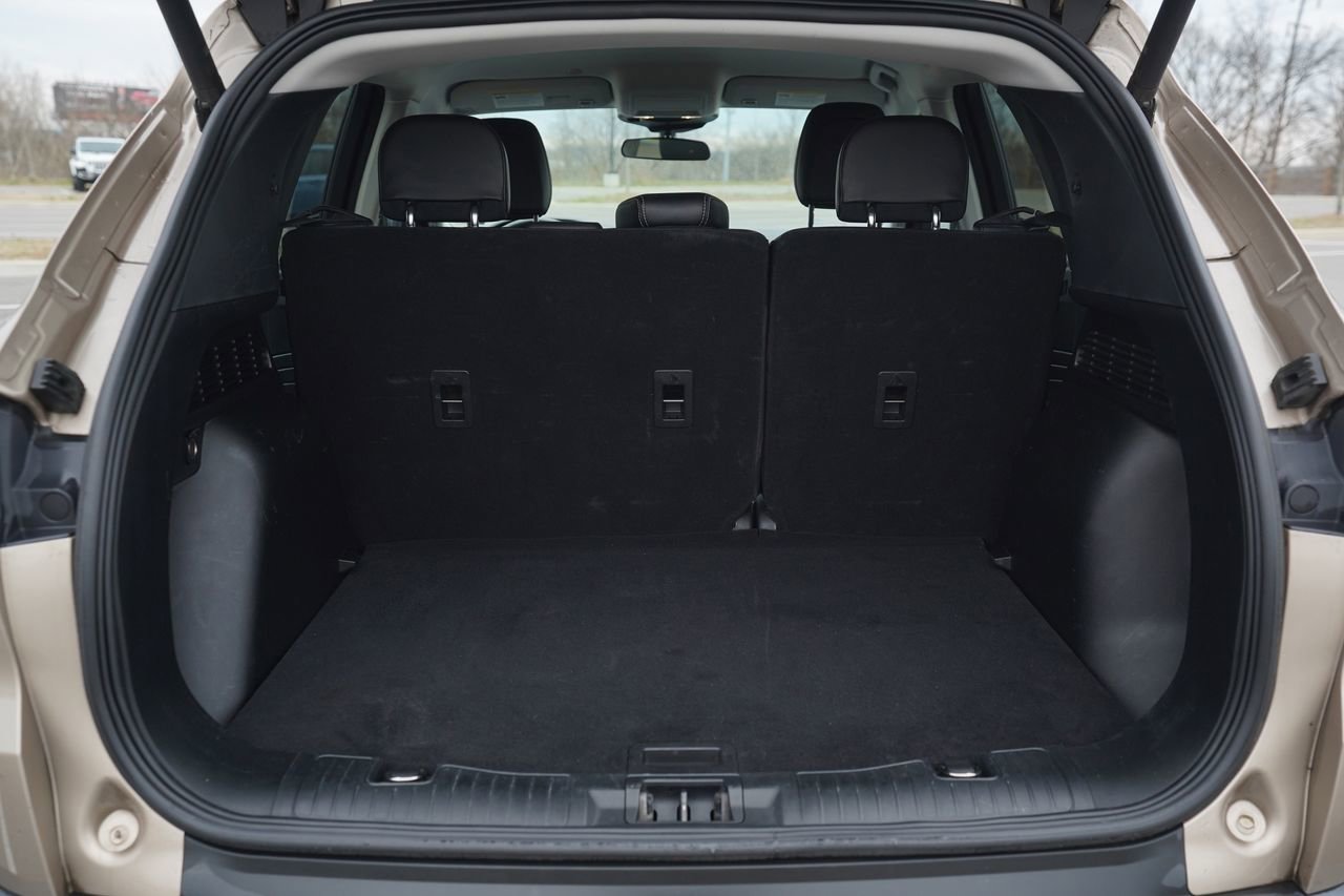 Used 2021 Ford Escape SEL FWD image 18