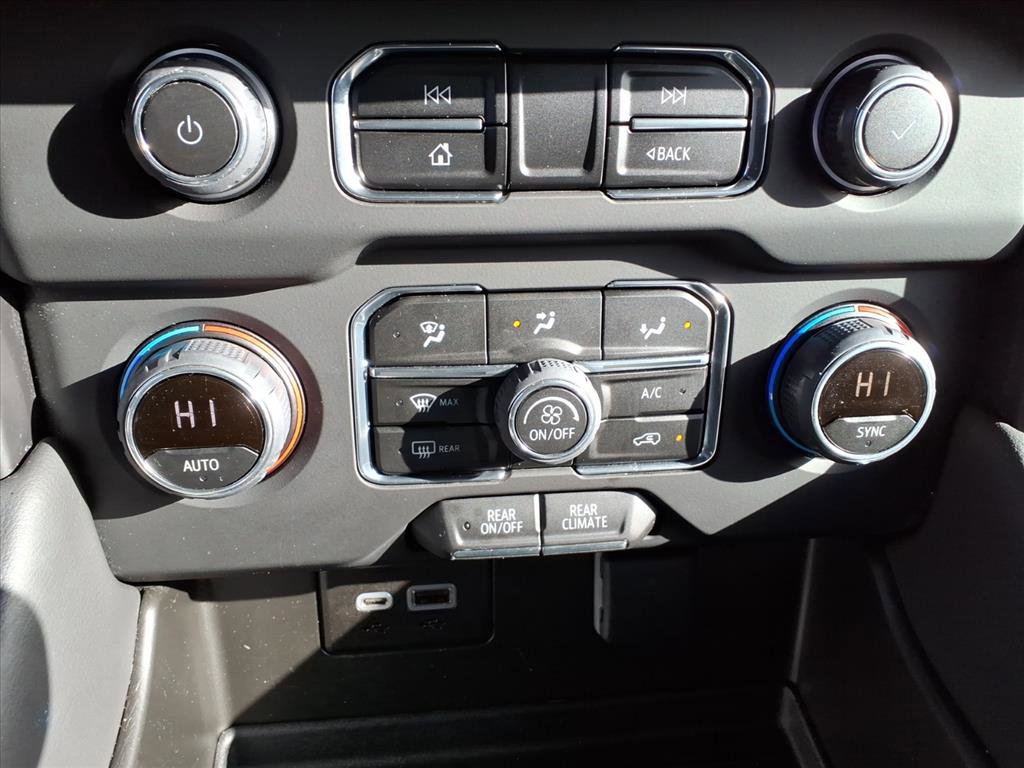 Used 2023 Chevrolet Tahoe LS image 24