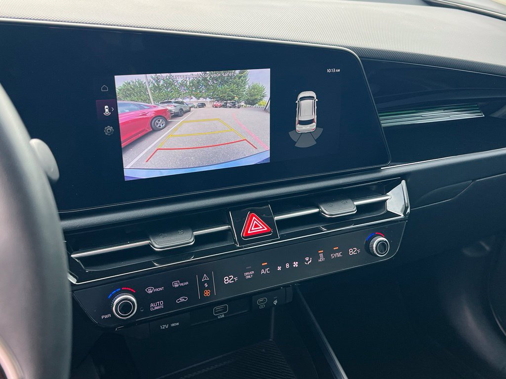 Certified 2024 Kia Niro Wind w/ Wind Preserve Package FWD image 18
