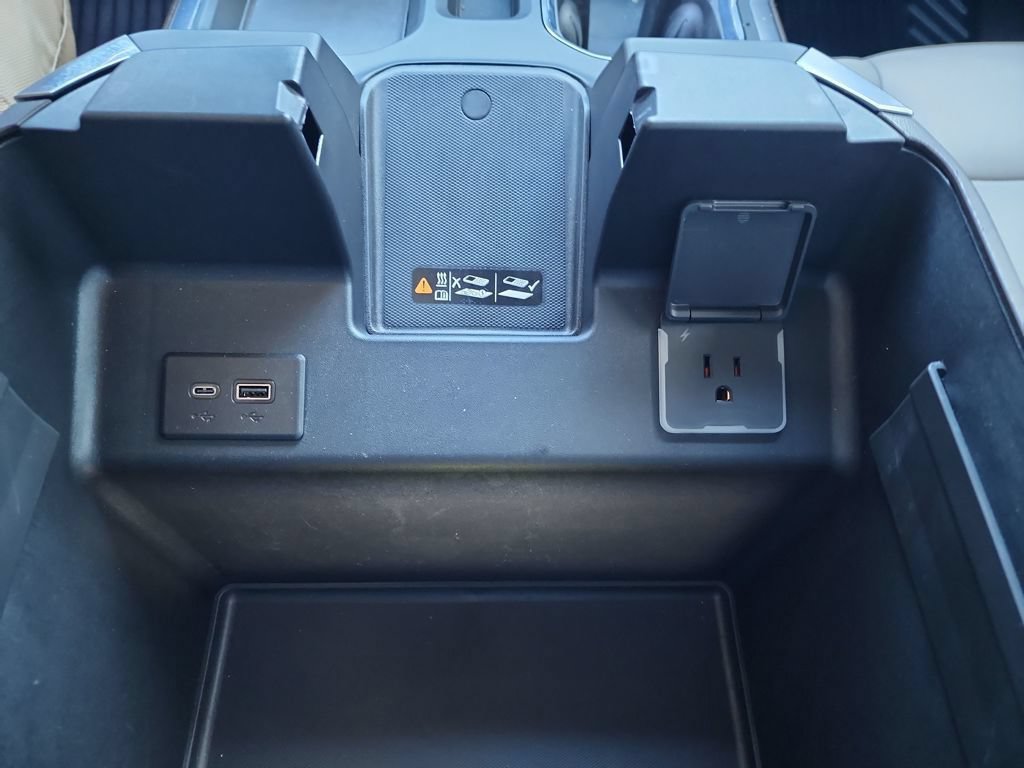 Certified 2026 Chevrolet Silverado 1500 RST AWD/4WD image 33