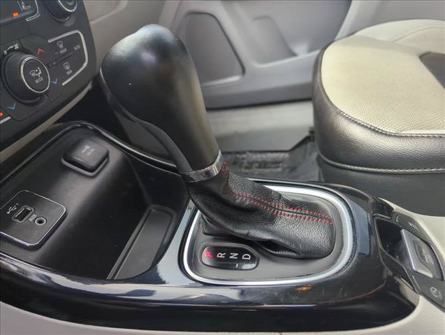 Used 2021 Jeep Compass Limited w/ Elite Exterior Group FWD image 16